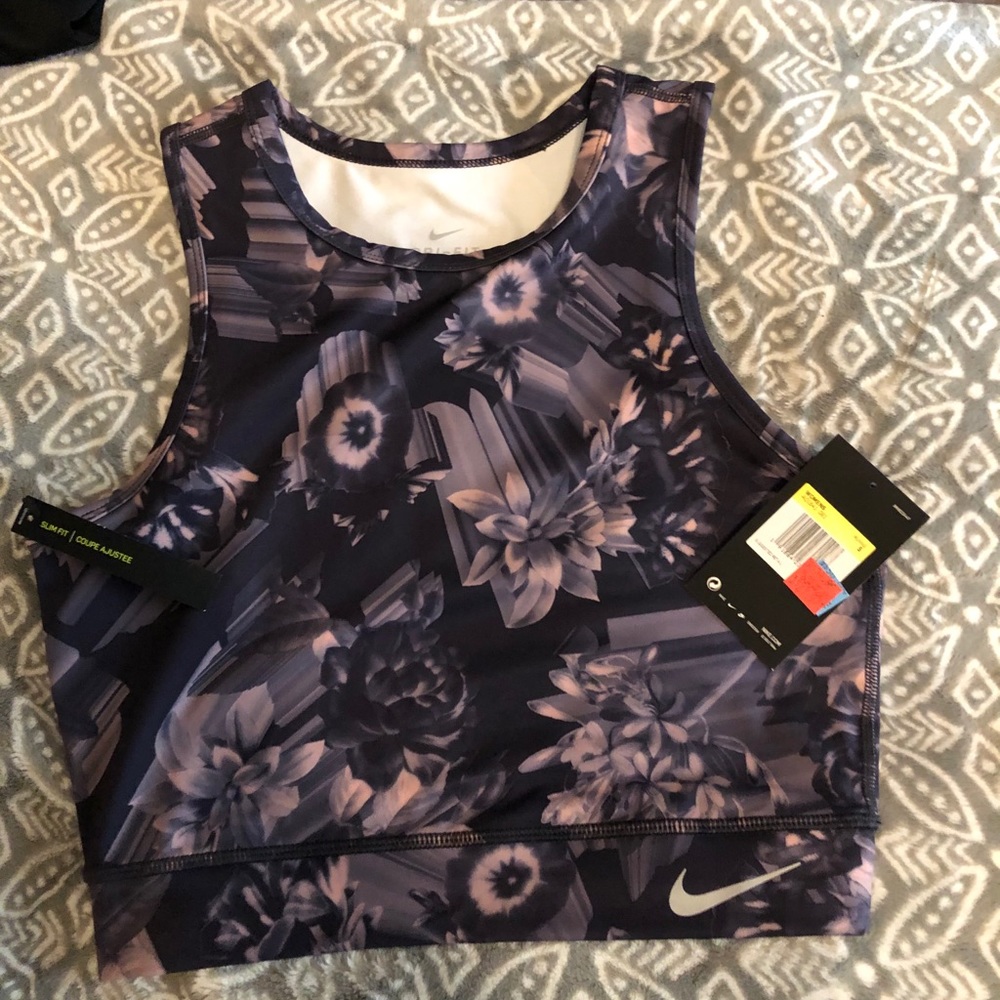 Nike Crop Top - Flower Print
